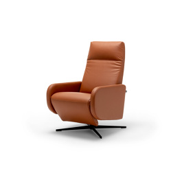 Rolf-Benz-560-Freisteller-001